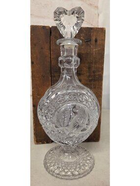 Hofbauer Byrdes Collection Crystal Decanter Bird Diamond-Cut Heart-Shape Stopper